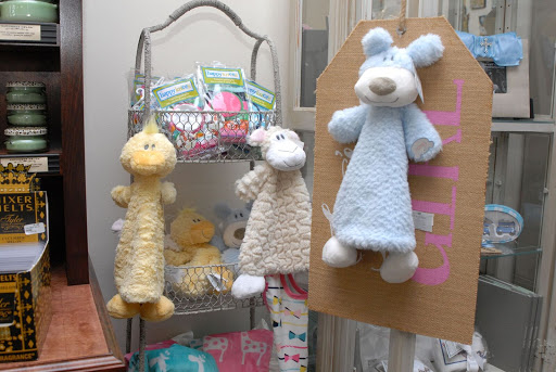 Gift Shop «Arabella’s Gift Boutique», reviews and photos, 2510 McMullen Booth Rd D, Clearwater, FL 33761, USA