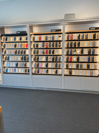 Cell Phone Store «Verizon», reviews and photos, 2740 Main St NW #104, Coon Rapids, MN 55448, USA