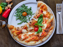 Pizza du Restaurant italien Re Di Napoli à Paris - n°15