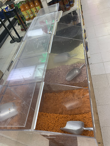 Mexican Grocery Store «La Mexicana», reviews and photos, 1522 E Lake St, Minneapolis, MN 55407, USA