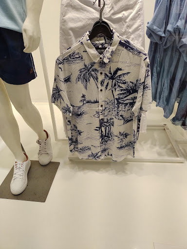 Stores to buy women's blouses Rio De Janeiro