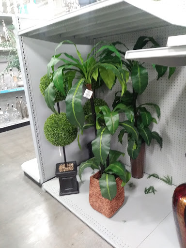 Home Goods Store «At Home», reviews and photos, 301 SouthTowne East Mall Dr, Wichita, KS 67207, USA