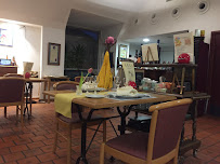 Atmosphère du Restaurant gastronomique Le Petit Gargantua à Mur-sur-Allier - n°2