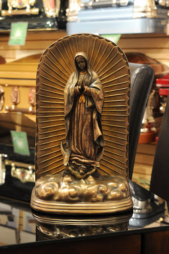 Funeral Home «Avenidas Funeral Chapel», reviews and photos, 522 E Western Ave, Avondale, AZ 85323, USA