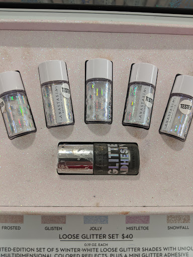 Hair Salon «Ulta Beauty», reviews and photos, 1800 S 320th St, Federal Way, WA 98003, USA