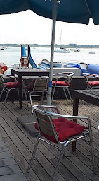 Photo n°83 de Bar restaurant La Cale à Plouër-sur-Rance ()
