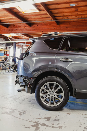 Auto Body Shop «Classic Auto Craft Auto Body Collision & Dent Repair», reviews and photos, 555 Irwin St, San Rafael, CA 94901, USA