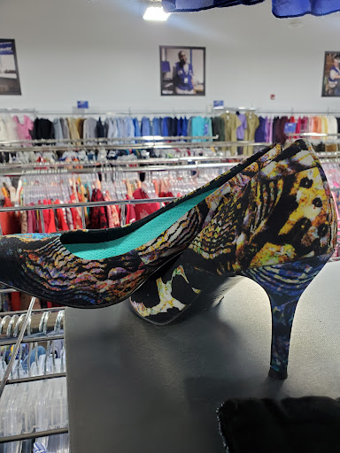 Thrift Store «Goodwill Mechanicsville Retail Store», reviews and photos, 7147 Brandy Run Dr, Mechanicsville, VA 23111, USA