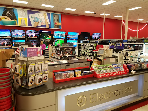 Department Store «Target», reviews and photos, 1400 E Lake Cook Rd, Wheeling, IL 60090, USA