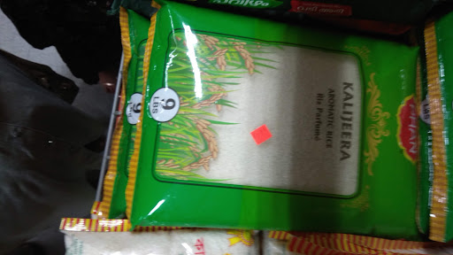 Grocery Store «Gandhi Bazar», reviews and photos, 2815 34th St, Lubbock, TX 79410, USA