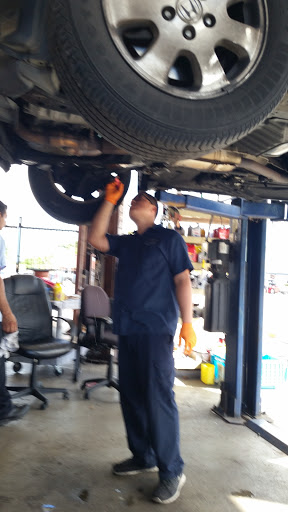 Auto Repair Shop «Miami Tire and Auto Repair», reviews and photos, 3050 SW 107th Ave, Miami, FL 33165, USA