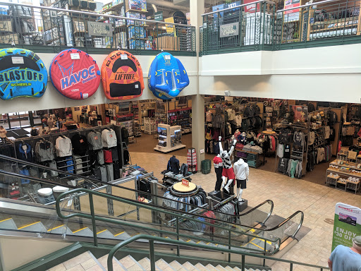 Sporting Goods Store «SCHEELS», reviews and photos, 1850 Adams St, Mankato, MN 56001, USA