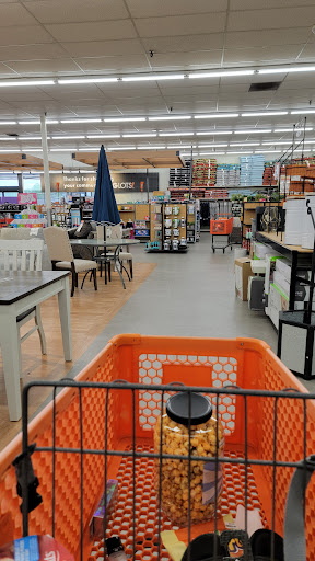 Discount Store «Big Lots», reviews and photos, 633 S Jefferson Ave, Cookeville, TN 38501, USA