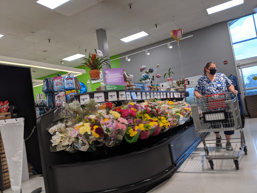 Grocery Store «Giant Food Stores», reviews and photos, 450 E Main St, Middletown, PA 17057, USA