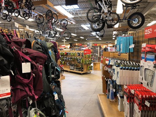 Camping Store «REI», reviews and photos, 1955 County Road B2 W, Roseville, MN 55113, USA
