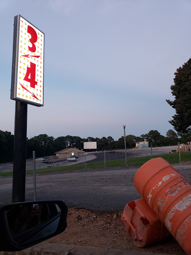 Drive-in Movie Theater «Starlight Drive-In Theatre and Flea Market», reviews and photos, 2000 Moreland Ave SE, Atlanta, GA 30316, USA
