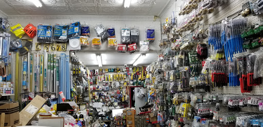 Hardware Store «Inwood Paint & Hardware», reviews and photos, 165 Sherman Ave, New York, NY 10034, USA