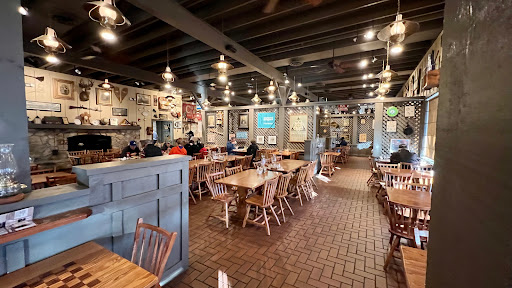 American Restaurant «Cracker Barrel Old Country Store», reviews and photos, 1134 Woodruff Rd, Greenville, SC 29607, USA