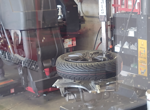 Tire Shop «Discount Tire Store - Carrollton, TX», reviews and photos, 1405 S Josey Ln, Carrollton, TX 75006, USA