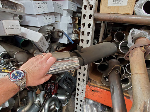 Auto Repair Shop «Meineke Car Care Center», reviews and photos, 3041 Middlefield Rd, Redwood City, CA 94063, USA