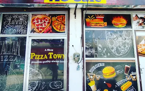 PIZZA TOWN image