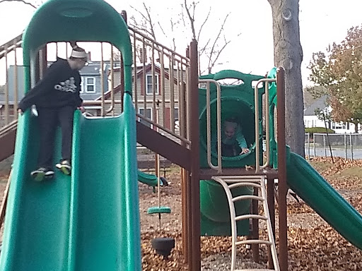 Park «Collins Street Playground», reviews and photos, 37 Collins Ave, Amesbury, MA 01913, USA