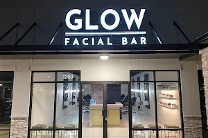 Glow Facial Bar image
