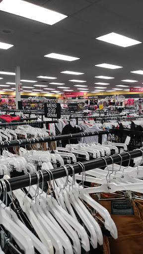 Clothing Store «Citi Trends», reviews and photos, 90 N Wilson Rd, Columbus, OH 43204, USA