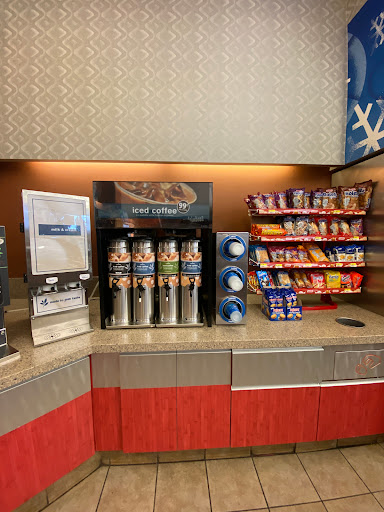 Convenience Store «Quik Stop», reviews and photos, 1510 E Washington St, Petaluma, CA 94954, USA
