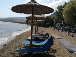Parakila beach'in fotoğrafı doğal alan içinde bulunmaktadır