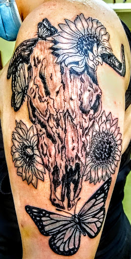 Tattoo Shop «Tattoos By Pattie», reviews and photos, 1015 W Loop 281 #4, Longview, TX 75604, USA