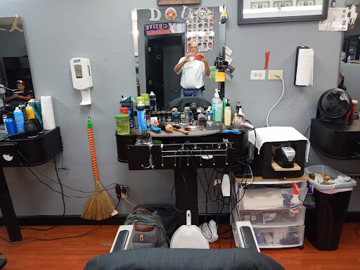Barber Shop «Classics Barber Shop», reviews and photos, 30561 US Hwy 19 N, Palm Harbor, FL 34684, USA