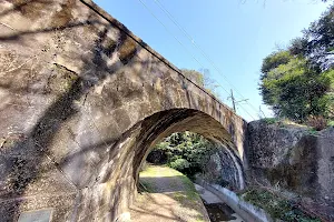 ねじり橋 image