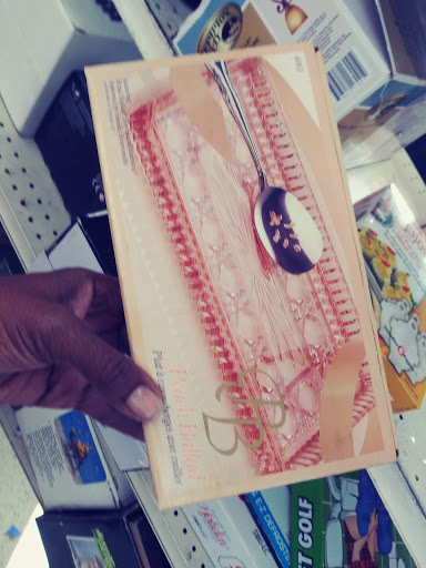 Thrift Store «Village Discount Outlet», reviews and photos, 3500 Cleveland Ave, Columbus, OH 43224, USA