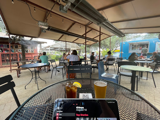 Radio, 4204 Manchaca Rd, Austin, TX 78704, USA, 