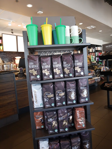 Coffee Shop «Starbucks», reviews and photos, 1805 E Hallandale Beach Blvd, Hallandale Beach, FL 33009, USA