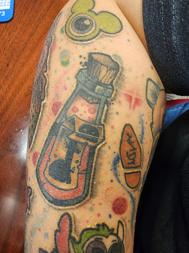 Explore cool walk in tattoo ideas, creative tattoo ideas in Arlington, available at Urbans Tattoo & Piercing Studio