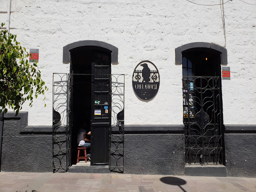 Youth pubs Arequipa