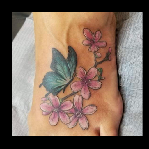 Explore army tattoos ideas, creative tattoo ideas in Amsterdam, available at Spoken Hand Tattoo