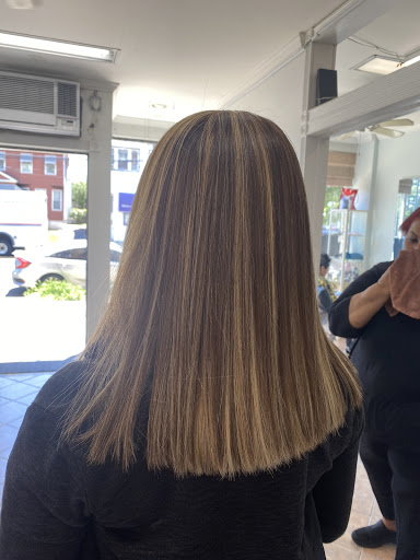 Beauty Salon «Blow Beauty Salon», reviews and photos, 1069 Avenue C, Bayonne, NJ 07002, USA