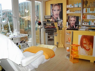 Beauty Salon Blokker / Brazilian waxsalon Parkstad