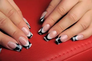 Glossy Nails image