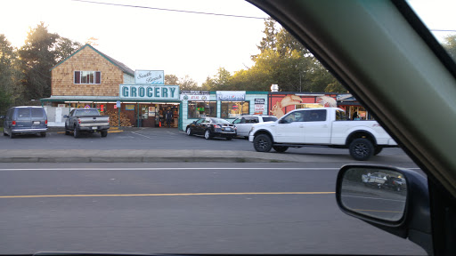 Grocery Store «South Beach Grocery», reviews and photos, 3650 Oregon Coast Hwy, South Beach, OR 97366, USA