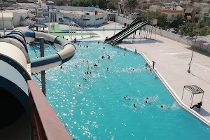 New Baghdad swimming pool image