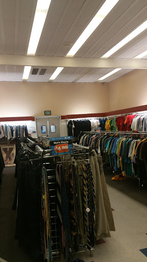 Thrift Store «Goodwill - Sherman Oaks», reviews and photos, 14760 Ventura Blvd, Sherman Oaks, CA 91403, USA