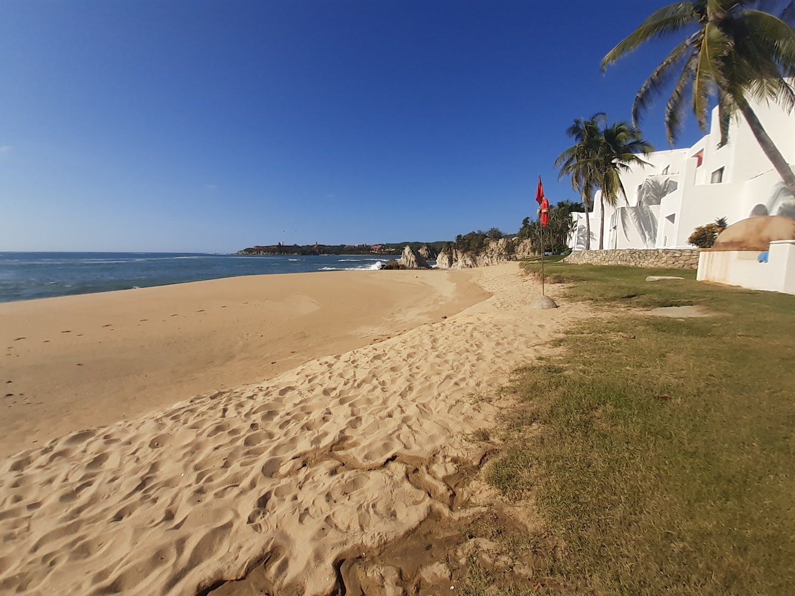 Photo de Plage de Tangolunda II et le règlement