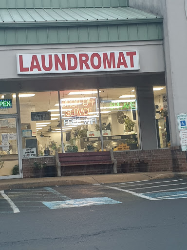 Laundromat «Fabricare Laundromat», reviews and photos, 2227 Galloway Rd, Bensalem, PA 19020, USA