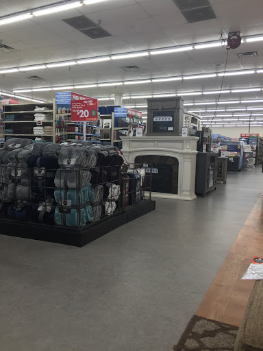 Shopping Mall «Park Forest Shopping Center SW», reviews and photos, 3544 Forest Ln, Dallas, TX 75234, USA