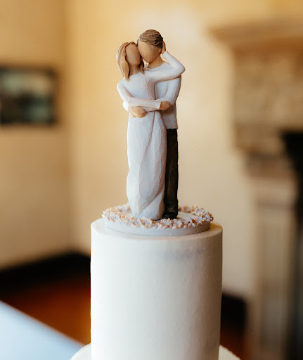 Dessert Shop «Le Petit Sweet», reviews and photos, 110 W 5th Ave, Mt Dora, FL 32757, USA