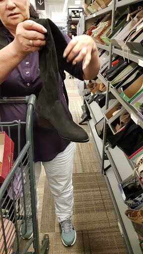 Department Store «Nordstrom Rack Downtown San Francisco», reviews and photos, 555 9th St, San Francisco, CA 94103, USA